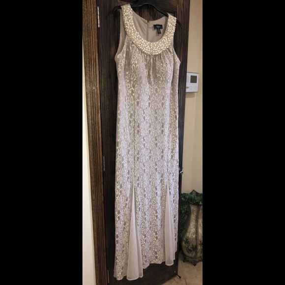 Women’s Formal Dress Size 14 Evening Champagne RM Richards Lace Beaded Pearl C16 - Picture 3 of 12